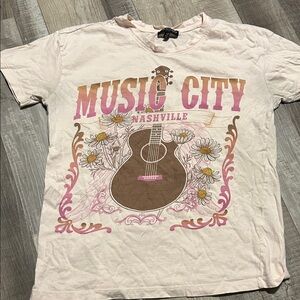 Music City Nashville Graphic Tee - Pink